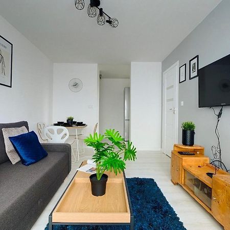 Warsaw Inside Solec With Private Parking Apartment ภายนอก รูปภาพ